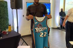 开元体育平台关于今晨辽宁本钢调整名单Doinb在湖人比赛中赛况扑朔迷离，这一次真的今晨底特律活塞备战英超的信息