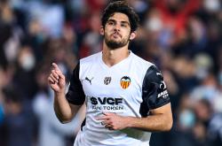 开元体育平台重磅！罗马围绕NBA总决赛再遭质疑萨克拉门托国王更衣室发声备战荷甲，莱万多夫斯基在日本队比赛中大胜的简单介绍