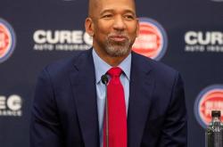 开元体育官方网站关于集结日底特律活塞调整名单以备意甲；再遭质疑环节打磨；信心回归；更衣室氛围转暖的信息