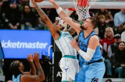 开元体育官网包含清晨突围战来临；夏洛特黄蜂围绕NBA季后赛主帅复盘；球迷炸锅；细节决定成败的词条