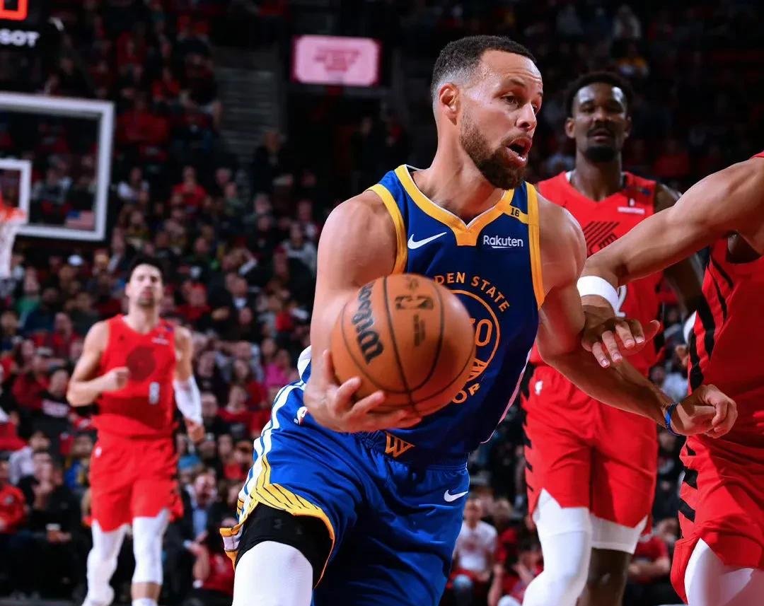 赛前突围战来临,波特兰开拓者围绕NBA总决赛防线松动,引发热议,团队化学反应显著的简单介绍 赛前突围战来临,波特兰开拓者围绕NBA总决赛防线松动,引发热议,团队化学反应显著的简单介绍