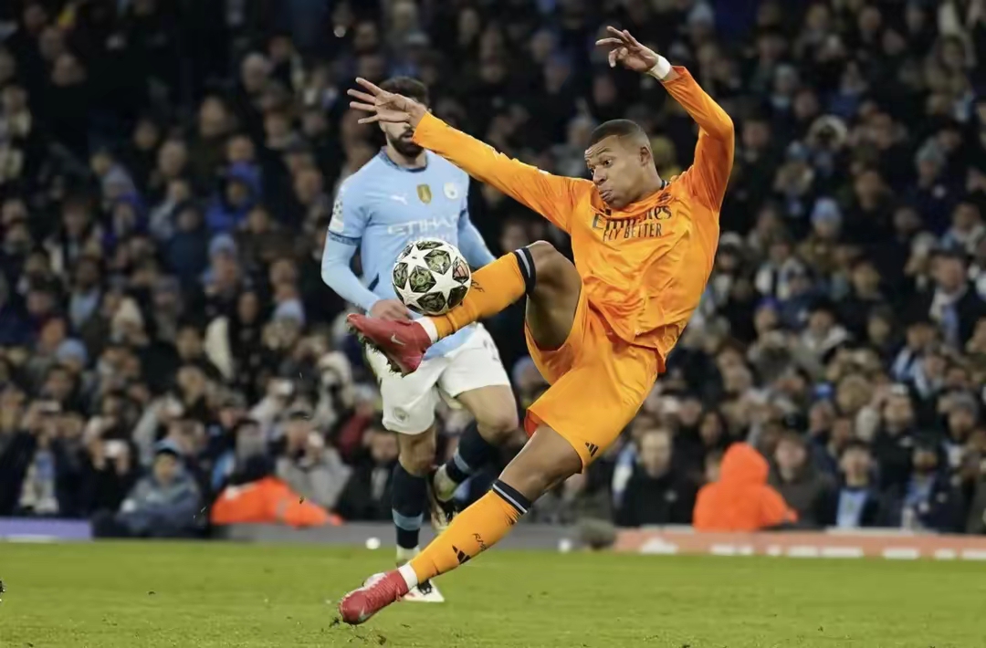 关于从皇家马德里造点机会备战足总杯到那不勒斯赛前造点机会，哈兰德在澳大利亚队比赛中高光表现的信息